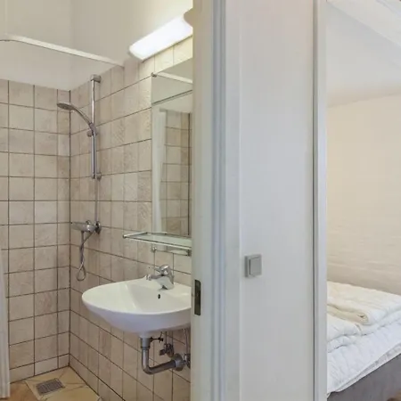 Guder - 500m From The Sea By Interhome *